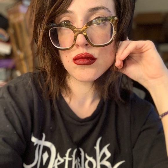 Greetings Earthlings! - Picture 5 of 7